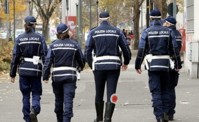 Concorso pubblico per il conferimento di n. 3 posti di Agente di Polizia presso l' Unione dei Comuni del Miranese